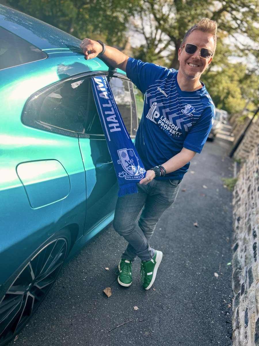 RPGilb's tweet photo. A scarf out of the window Cup day today with @HallamFC1860, who were organised &amp; committed against @PrescotCablesFC but after a 1-1 draw, exit the #FATrophy on penalties. Performance bodes well for Wednesday nights big league game! #football #nonleague #Hallam #CupMatch https://t.co/CHz7uREWPt