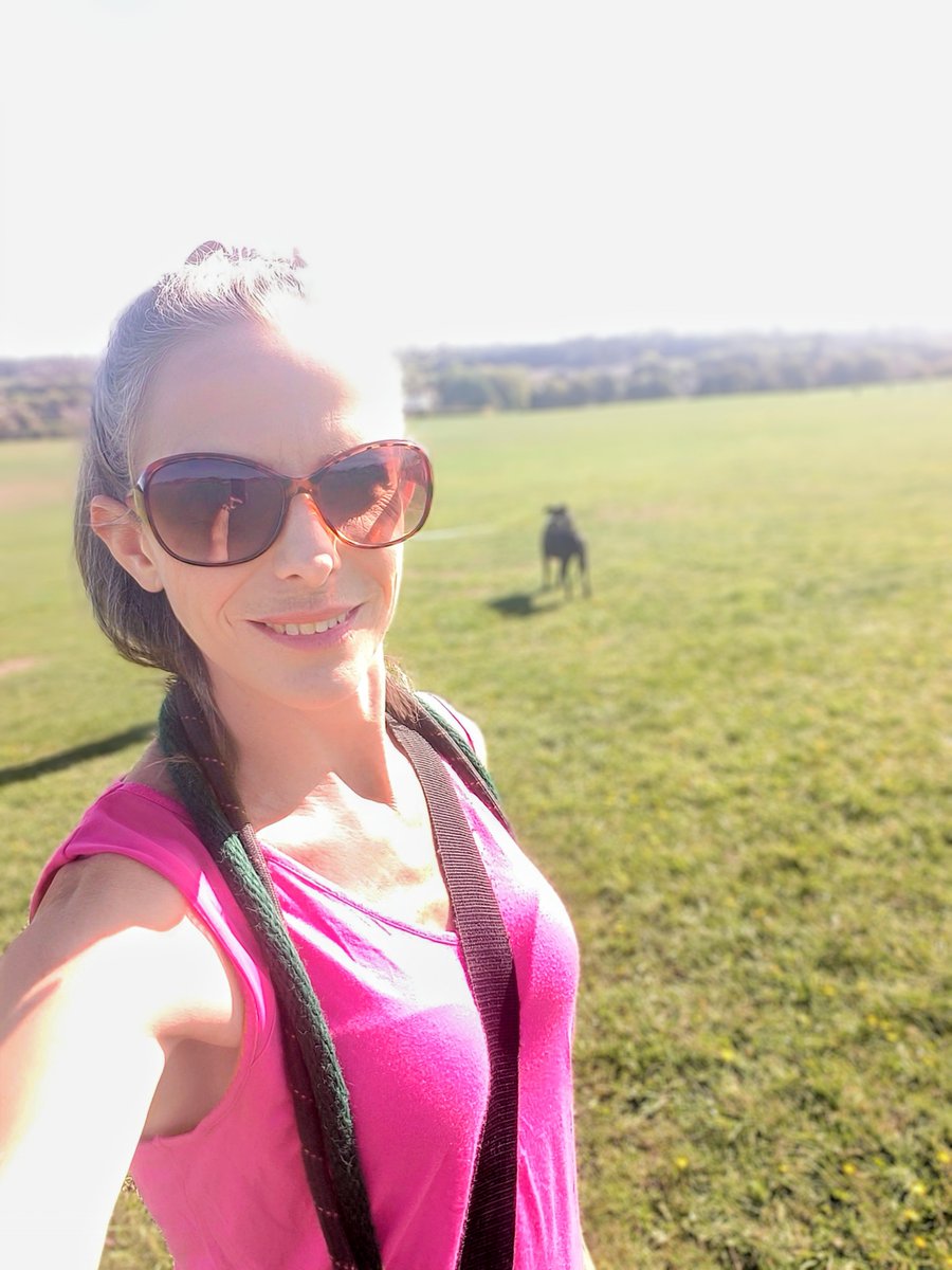 LadyGrace27's tweet photo. Savouring the sunshine and the simple things...🌿☀️
#SaturdayVibes #walks #dogmoms #dogtraining
#sunnydays #withmy❤️ https://t.co/JjJlWTmHcf