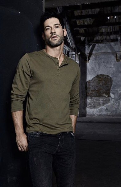 C_Kitten85's tweet photo. „Post an actor that you find attractive.“
This man isn’t only beautiful, handsome, sexy, gorgeous - he incredibly attractive as well!!!❤️🔥🫠😈🖤🔥🥵😍❤️ #TomEllis #Lucifer #ColinGlass #cia https://t.co/z1OK2dhNBY