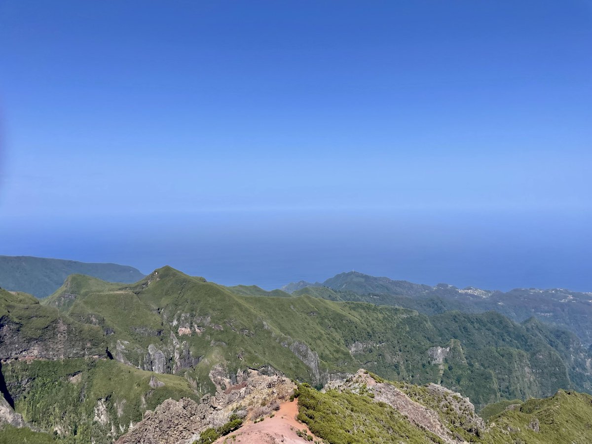 1753_HSP's tweet photo. 🤗
#Madeira
#PicoRuivo https://t.co/wNw05S5GEX