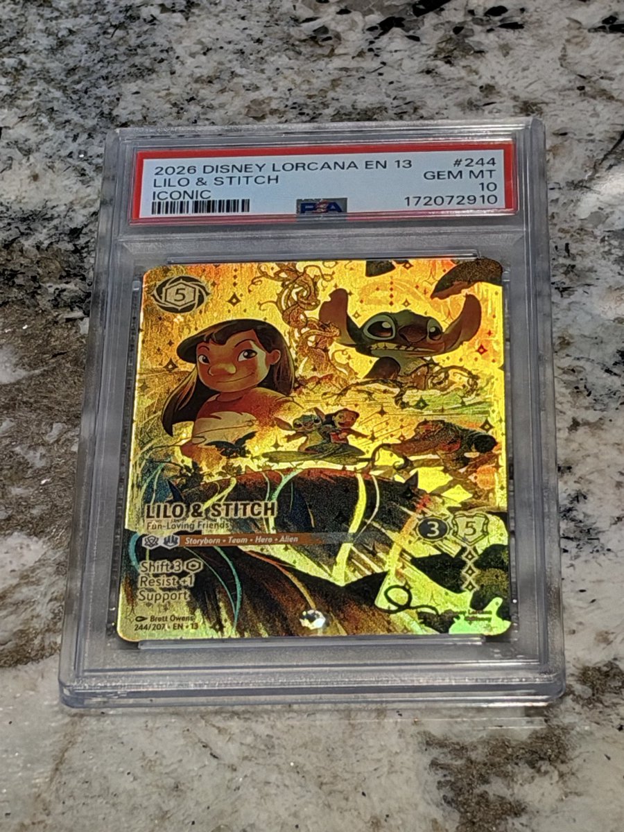 Tbow79's tweet photo. @Geist254 Probably not the most popular but my personal favorite.  The different colors the foiling pulls. Give me Lilo Stitch https://t.co/GasIzpxt7P