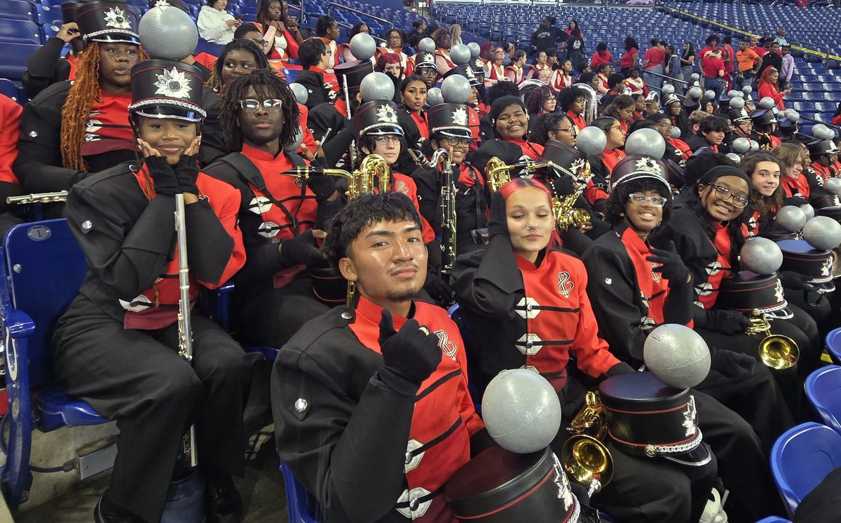 PikeSchools's tweet photo. We're here!
#PikeProud #PikeFamily #PikeExcellence https://t.co/lpb00JF8px