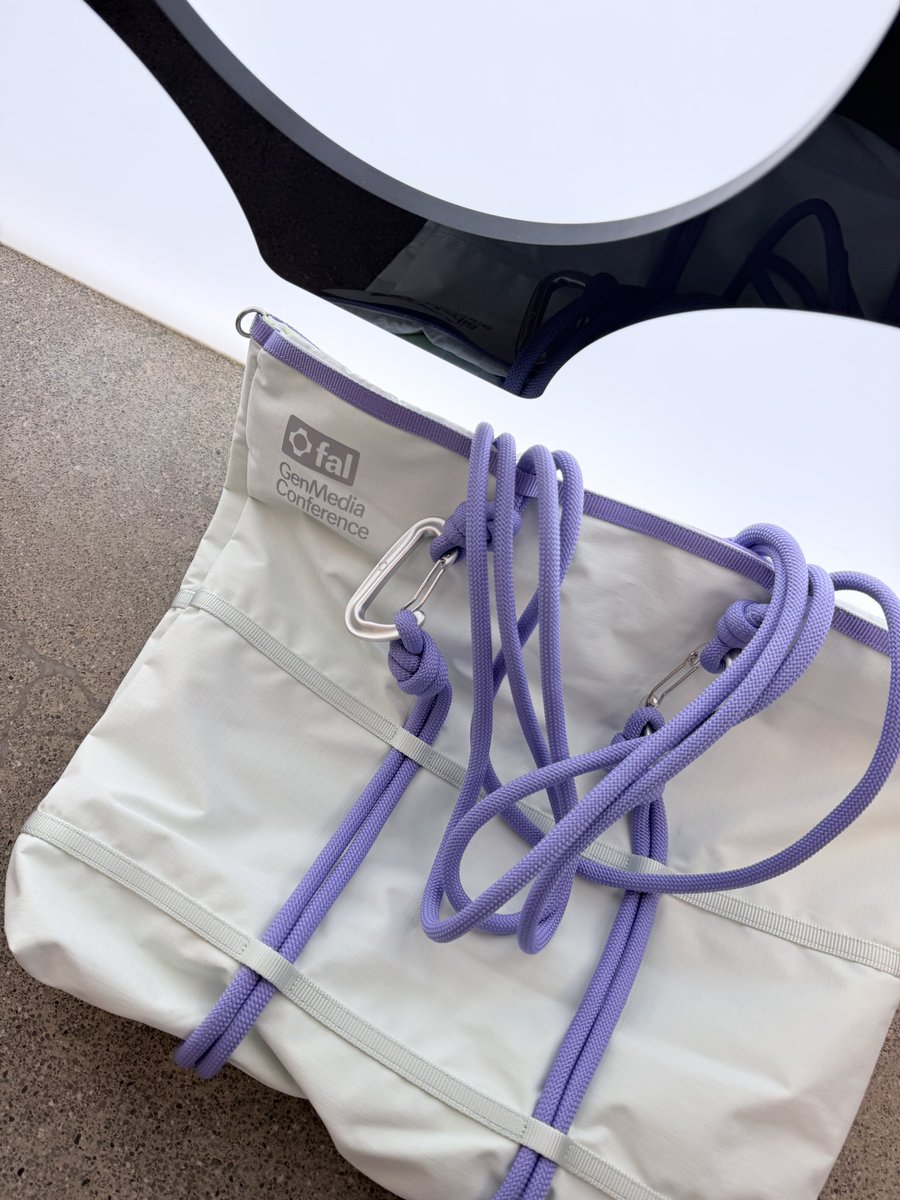 adamho's tweet photo. The tote bags at our conference received so much love! We worked so hard on this mini-capsule for GenMedia Conference so thank you all for the kind words. 😵😭

Nearly every element was made and produced from scratch.

- shell fabric: custom dyed nylon fabric in light sage
- cord: custom developed cord 8mm cord
- inside snap
- metal d rings
- fal logo silver carabiners
- heat transfer logo
- double patch pockets
- care labels

Some say they can be turned inside out.

Made at fal design lab / @HyunjungLee_  with so much attention to detail down to the care label designs / thank you to our production partners!