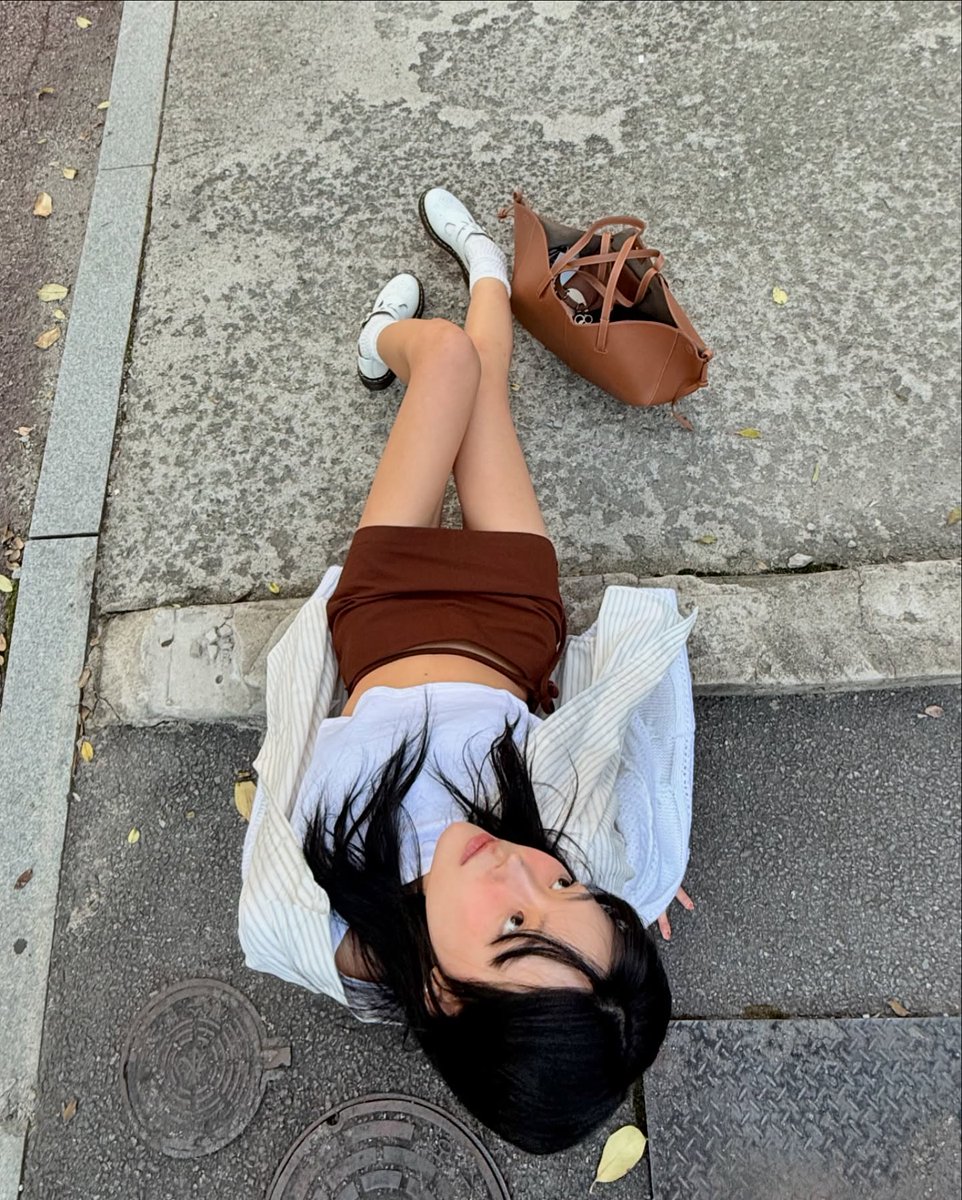 BrbaraEvellyn2's tweet photo. やる気スイッチがどこに隠れたのか、本気で見つからない件。ふとそんなことを考えた。 👊
tWMxs https://t.co/4dbsHfRy4M