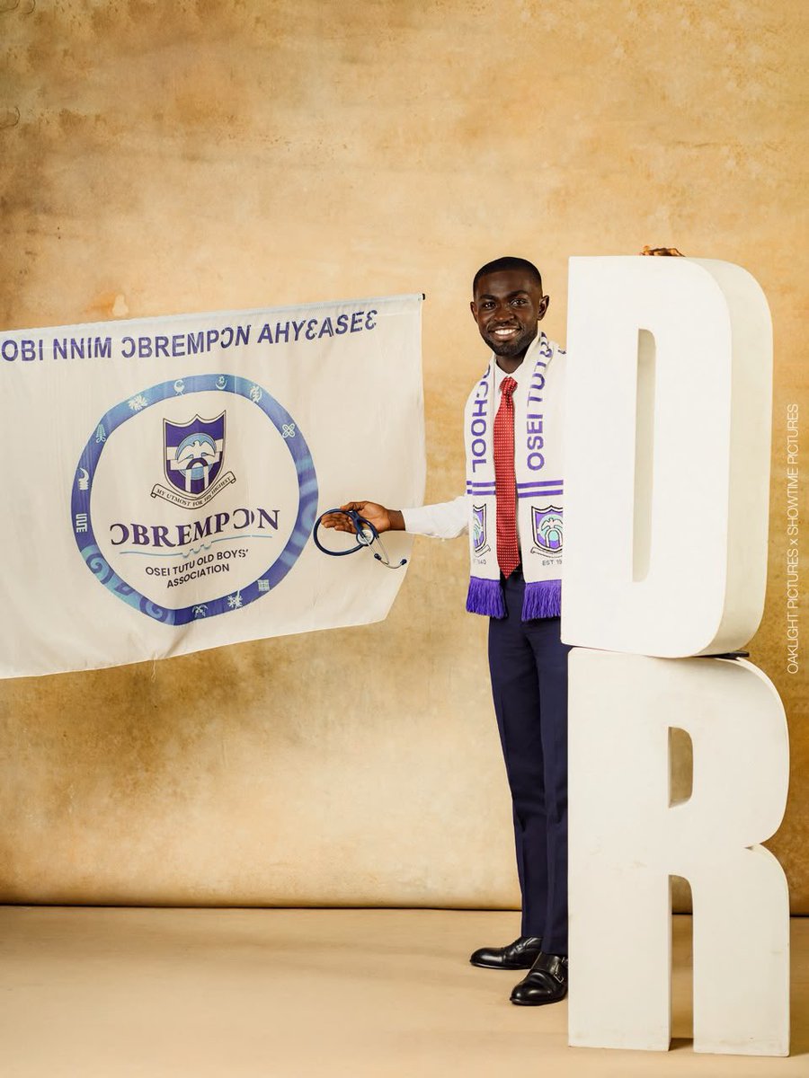 Dr__BBY's tweet photo. From my humble beginnings in Fiapre, to my alma mater, Osei Tutu Boys’ School; from my one-year journey as a Doctor of Pharmacy student at KNUST, to another year as a Medical student at UDS, and eventually to KNUST Medical School, my journey has never been a straight line. https://t.co/CD65uZlmwC