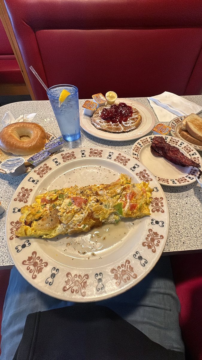 datswhokappo's tweet photo. Try to make everyday special ✨ https://t.co/RohrKuZ8yc