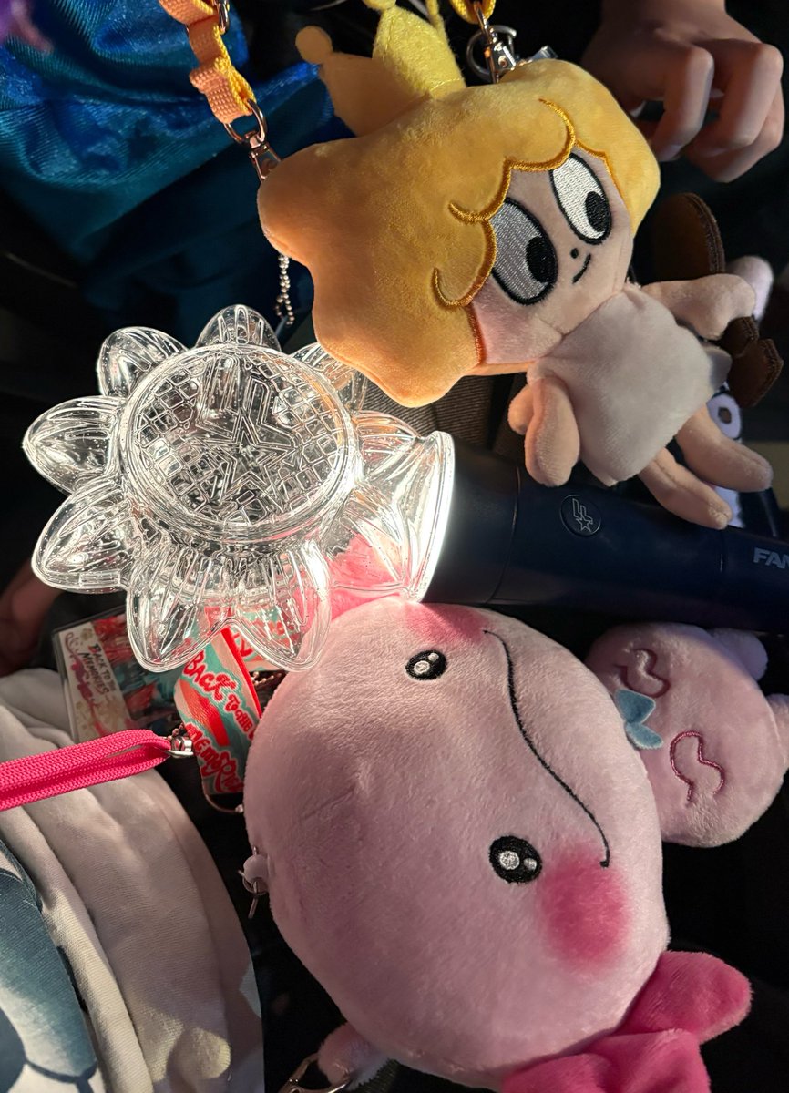 mySTANisYY's tweet photo. 神席で最高だった😊✨✨

撮影のカメラが近かったから常にみんなからファンサもらってる気分になれた😍😍 https://t.co/muoaDSR7GK