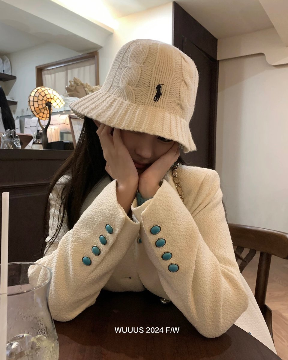 fany305's tweet photo. 財布を開いたときの切なさは、世界共通のミステリーだよね。本当そう思う。 💧💬
BuRll https://t.co/IEoSQrGgBn