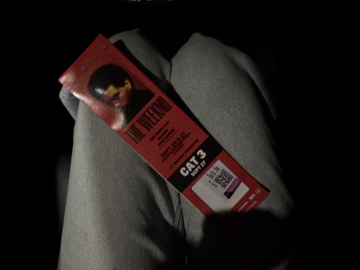 _____castelle's tweet photo. WTS tiket the weeknd day 2 CAT 3 underprice yg minat dm

dom jaktim jakpus

no scam krn aku nonton festival day 1 jd ga kepake tiket yg ini https://t.co/Km18APg3FF