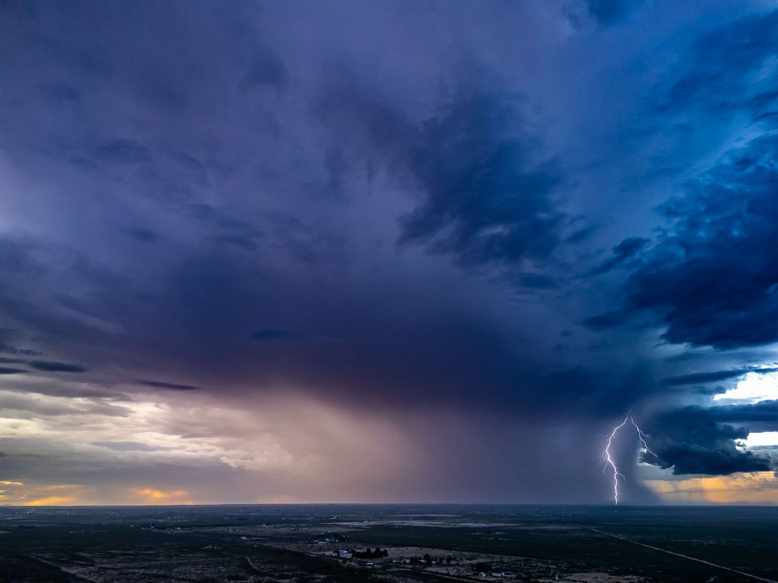 Picfair's tweet photo. 'Thunderstorm Lightning' by Tall Tales Aerial

📷: https://t.co/uPizzqlUWz

#Picfair

_

Create your Picfair store today and join over 1,000,000 #Photographers selling their photos with their own website!
_

#photo #photooftheday https://t.co/gHThxTpeD2