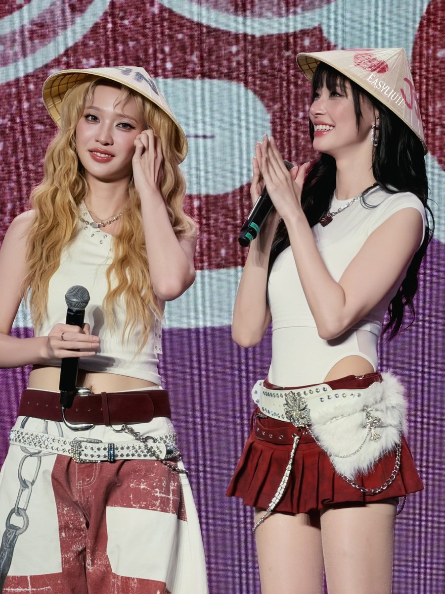 easy_liu01's tweet photo. 👒👒

JJJ KPCZ XIN CHAO VIETNAM 
#GMMTVFANDAY35 
#EnemiesWithBenefitsxVIETNAM
#janjingjing https://t.co/bnPEO4fxAP