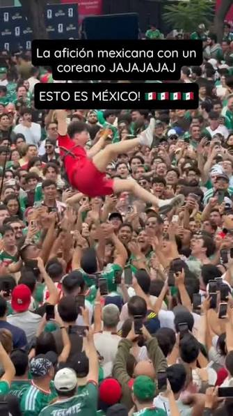pablito86KL's tweet photo. @EstebanJara_093 @eljossv Acaba de pasar el mundial y parece que no prendiste la tv ni un ratito, así es la afición mexicana con los extranjeros, se nota el resentimiento que cargas. https://t.co/JVe2uXuOde
