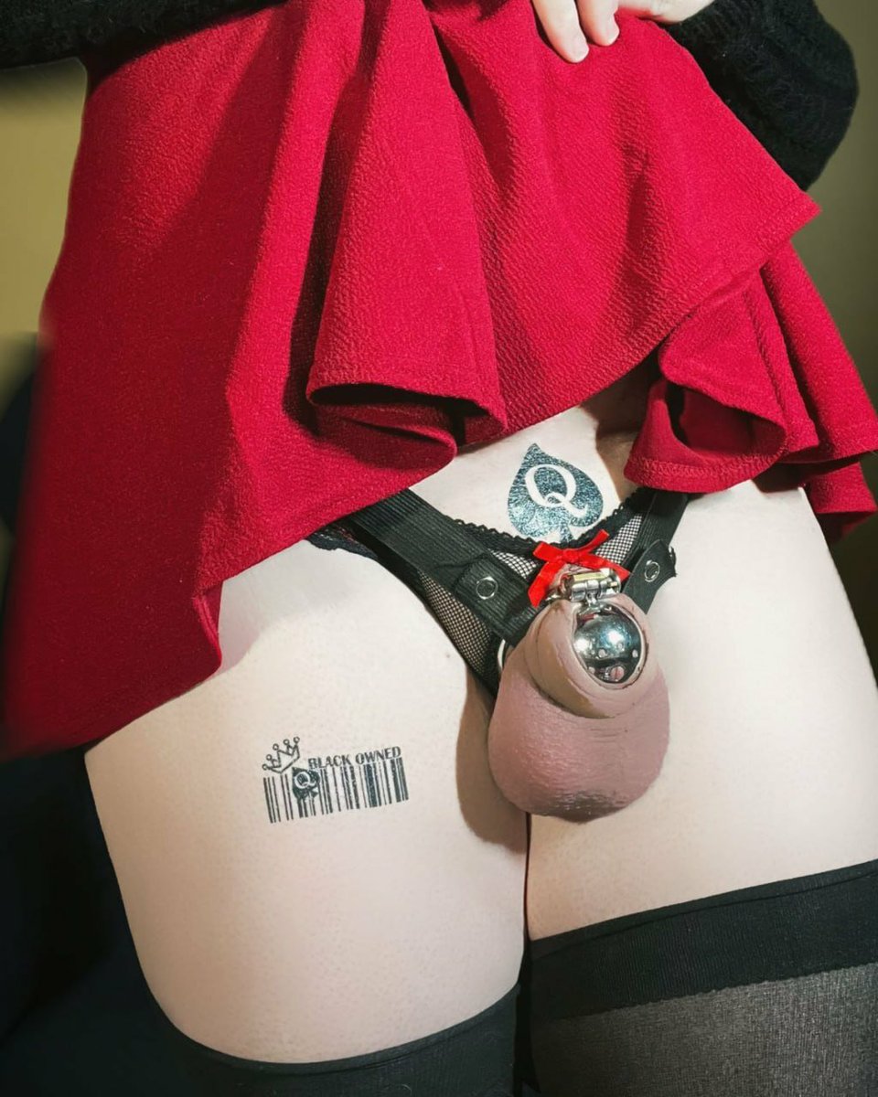 AlphaGray2013's tweet photo. White sissy... owned by BBC, devoted for life, existing only to serve Black power. https://t.co/y9WrNAWrj1