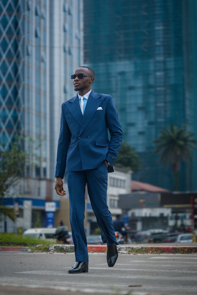 CalvinzCouture's tweet photo. 🚨🚨

Whether you’re attending a wedding, ceremony, party, corporate event, or special occasion, the right outfit can completely transform your presence.
Let us make yours unforgettable🔥

✅We’re open, always. Distance is not a barrier
#Bloodline 
#CalvinzCouture #BestStitches #FashionDesigner