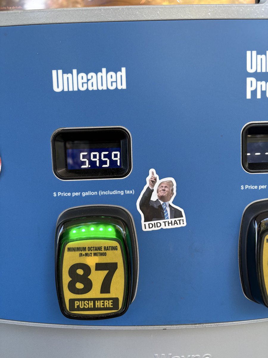 PastorJack5's tweet photo. YUP!
I do get irritated w/my voting Brown familia that the reason they’re leaving #poison47 is because of the economy, but…
#Impeach
#ImmigrantsMatter
#IceOut https://t.co/3m5THVnOIr