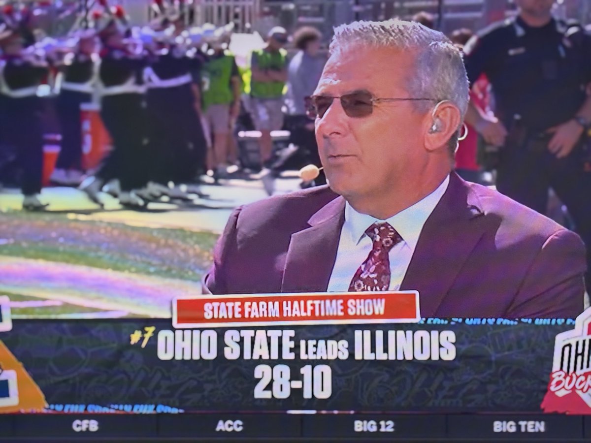 Awohali6's tweet photo. How abt those buckeyes?😂
 https://t.co/NlqDD0qA3V https://t.co/ZeJhy1WcR4