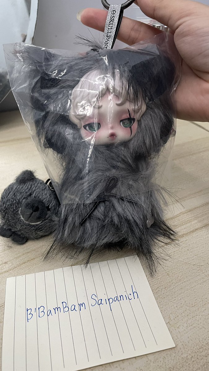 Bamwang02's tweet photo. เสนอราคามาได้เลยค่ะ 
แต่ ตัวskullpanda you found me ซีเครดขอ2,000อัพนะคะ 
#กล่องจุ่ม #ตลาดpopmart #skullpanda #dimoo #popmart #โล๊ะของ https://t.co/JviyQUvEno