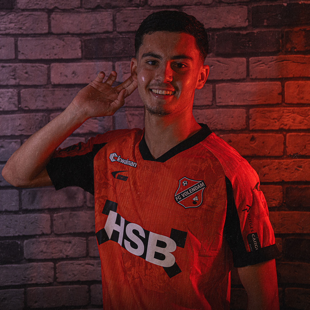 fcvolendam's tweet photo. 🟠⚫️ 2️⃣ - 0️⃣ ⚫🟢

🤩 7' | GEKKENHUIS! TWEE - NUL! El Meftahi doet het! 

#VOLVVV https://t.co/Y7P4M6R159
