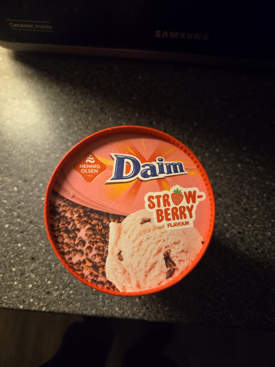 MrMagnus1997's tweet photo. #Icecream
😎 https://t.co/YbfO0Z1Hce