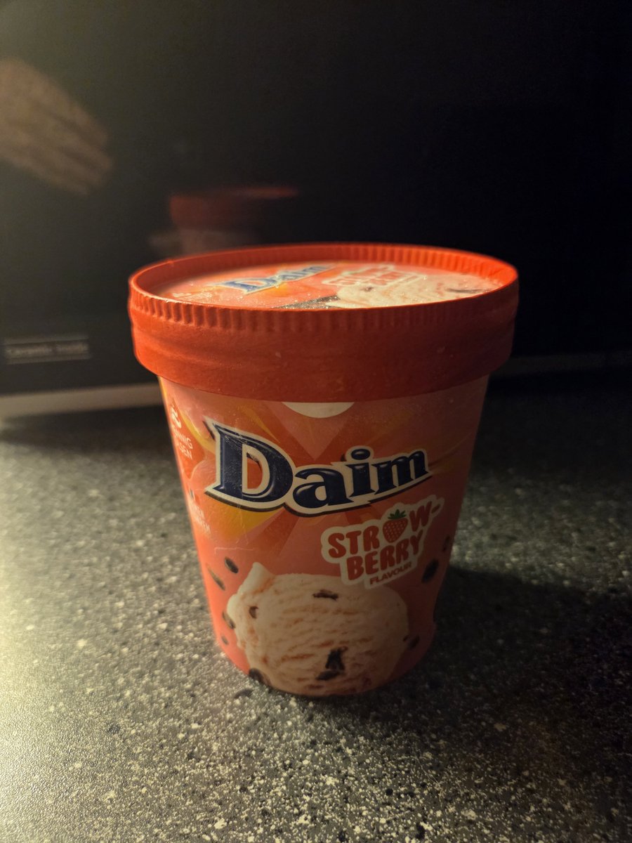 MrMagnus1997's tweet photo. #Icecream
😎 https://t.co/YbfO0Z1Hce