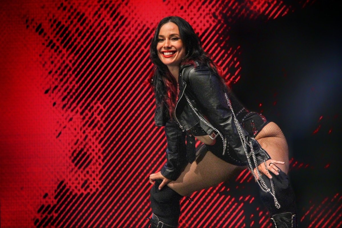 Kelly_WP's tweet photo. It’s good to be back 🩸 ♥️ @wXwGermany https://t.co/HmGn7Pgelj