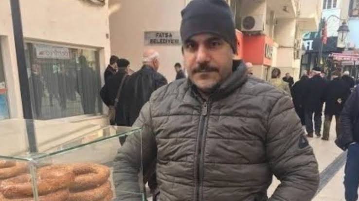 unalaqui's tweet photo. local ai çalıştırıyolar nereden bildiğimi sormayın https://t.co/fjdRkWufle
