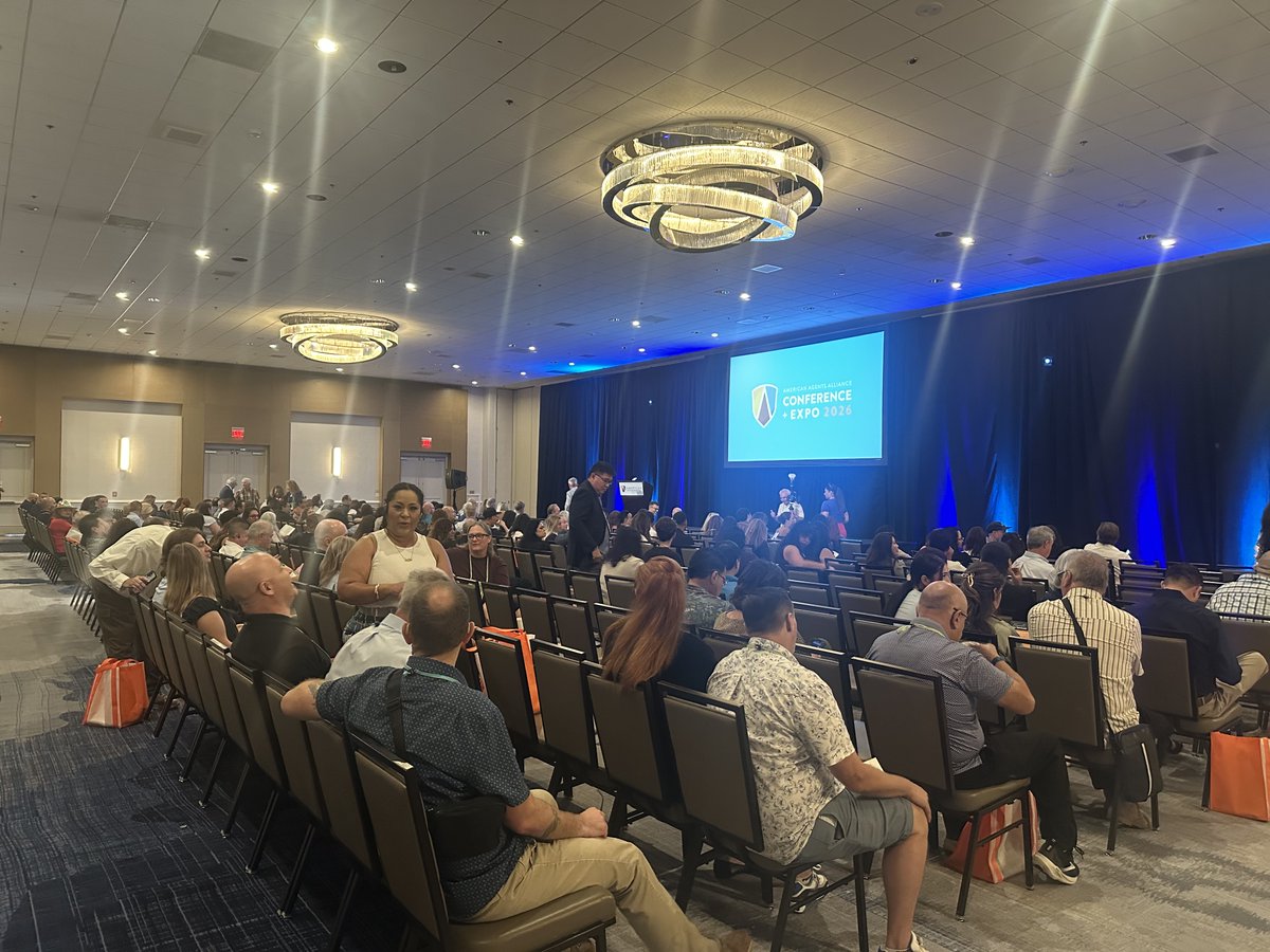 AgentsAlliance's tweet photo. Happening Now: AI Forward Leadership with Jeff Arnold.

See how AI is reshaping insurance and what agents need to do next.

#AllianceExpo26 https://t.co/U5h0dxLSqO