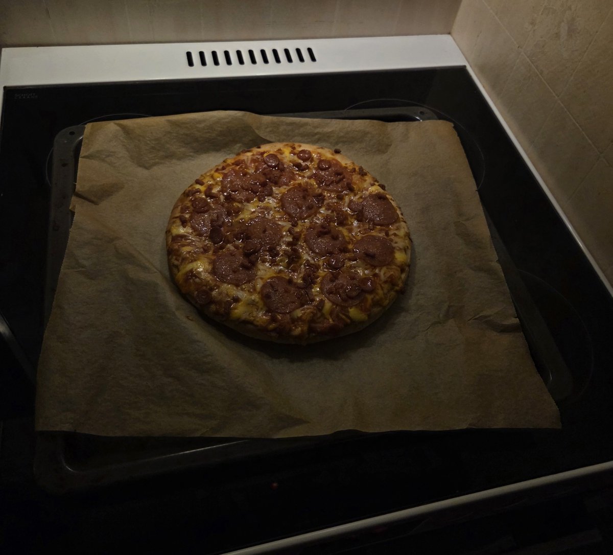 MrMagnus1997's tweet photo. #pizza
😎 https://t.co/DMbx2eRvfr