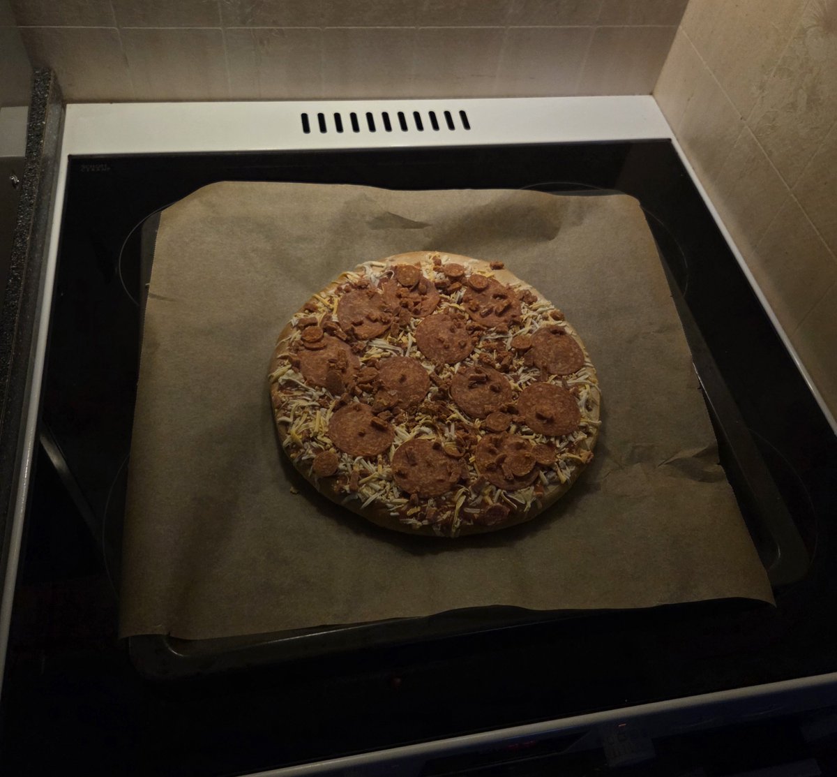 MrMagnus1997's tweet photo. #pizza
😎 https://t.co/DMbx2eRvfr
