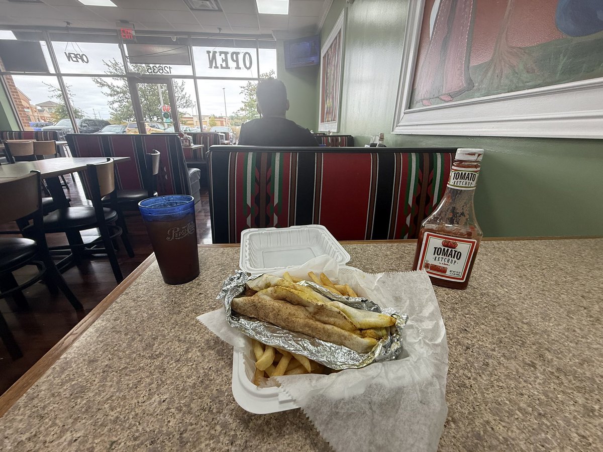 wilbergrvr's tweet photo. Chicken shawarma time 🍽️ https://t.co/MxYYy1zRFM