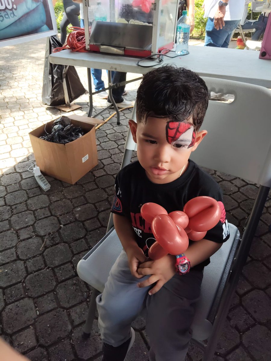 policiadepanama's tweet photo. A través de la #DIJ, participamos en la Feria Familiar de #Conapredes, realizada en el Parque Urracá, en conmemoración del Día Internacional contra la Explotación Sexual y la Trata de Personas, promoviendo la prevención, orientación y sensibilización sobre esta problemática. https://t.co/Zfn1eOv4nx
