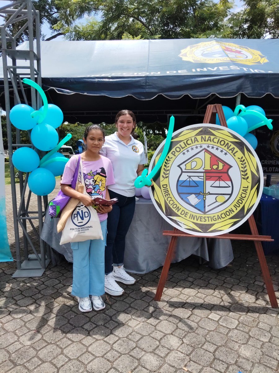policiadepanama's tweet photo. A través de la #DIJ, participamos en la Feria Familiar de #Conapredes, realizada en el Parque Urracá, en conmemoración del Día Internacional contra la Explotación Sexual y la Trata de Personas, promoviendo la prevención, orientación y sensibilización sobre esta problemática. https://t.co/Zfn1eOv4nx
