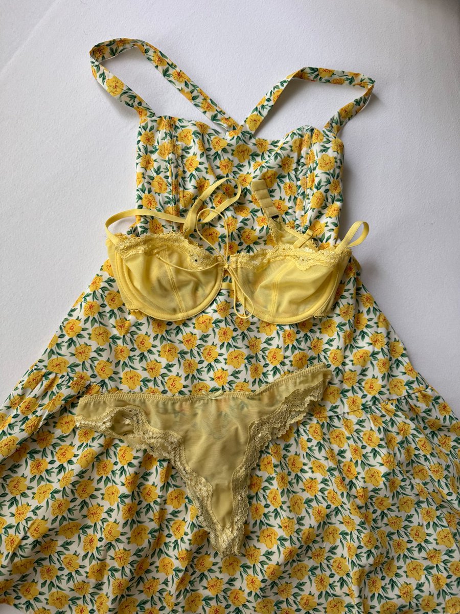 Olivia232w's tweet photo. which outfit for our first date? 💛💜🤍
https://t.co/ZGHPIEo6Go https://t.co/IMkwFdUrQA