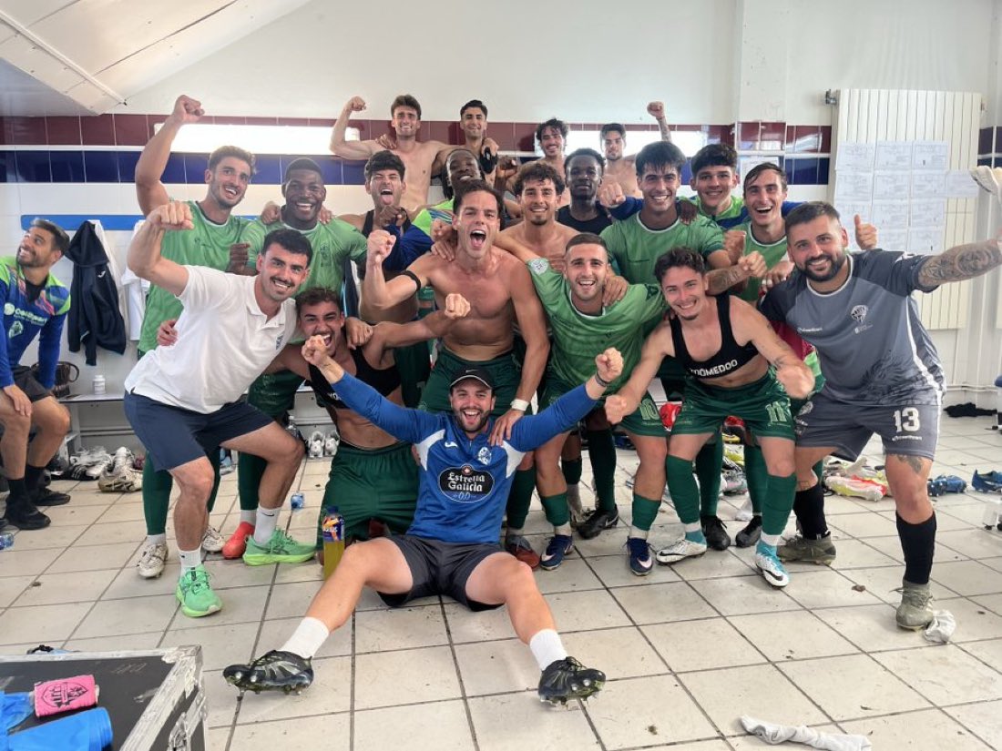 GolSinVAR's tweet photo. Grandísimo comienzo de temporada de la @Ourense_CF en Segunda Federación:

- 3 victorias en los primeros 4 partidos 
- Hasta ahora, todo victorias a domicilio con lo difícil que es eso

Van en serio. https://t.co/xuDRI6XiY8