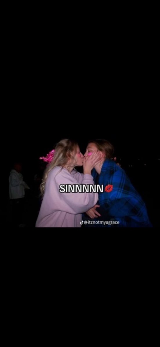 samepostchicks's tweet photo. Girl kissing 🥵🍆
#kissing #lesbians https://t.co/6cHUhKq9Ff