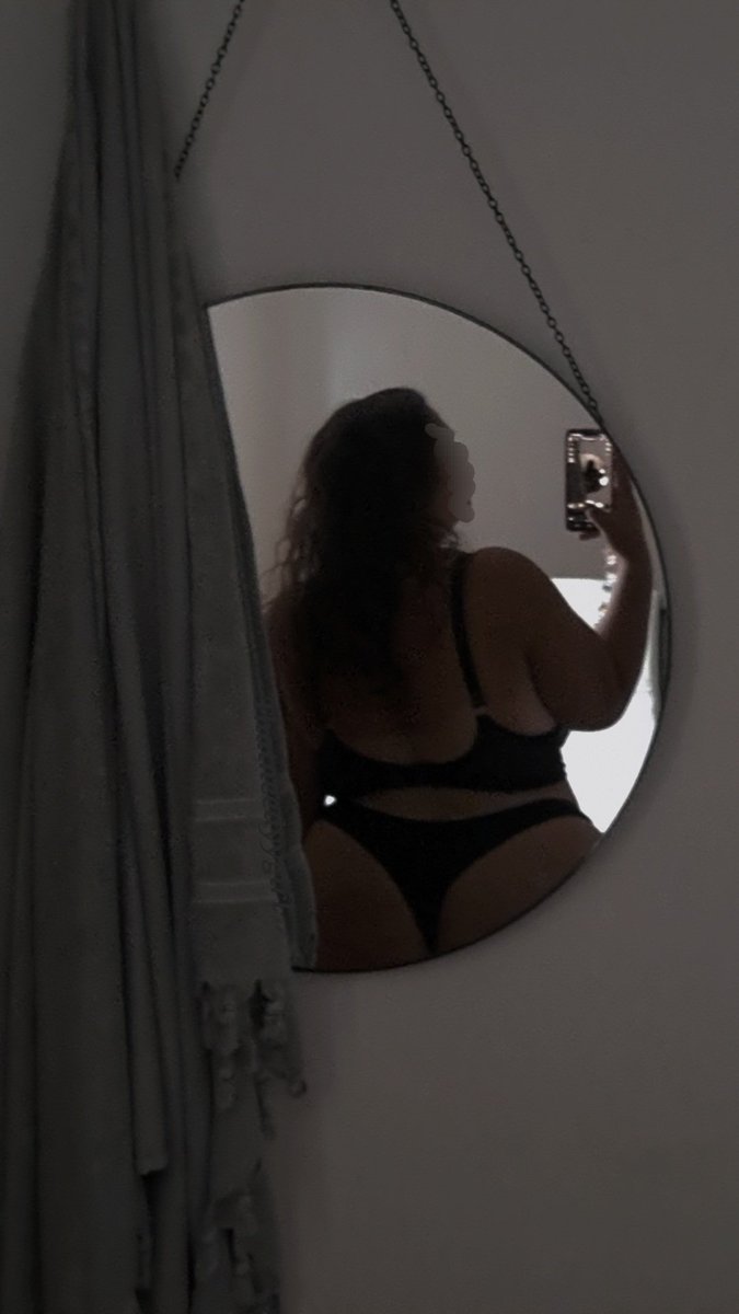 Thatneedyygirl's tweet photo. Because today was a good day ✨️ https://t.co/DFmMgcUP4a