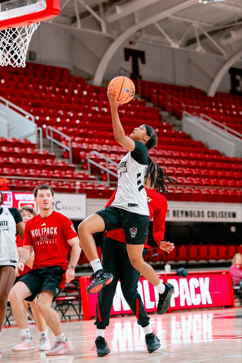 destiny_kyshe's tweet photo. I’m just tryna get it straight #kyshementality #kyshe @PackWomensBball https://t.co/xuqy8Y1h9D
