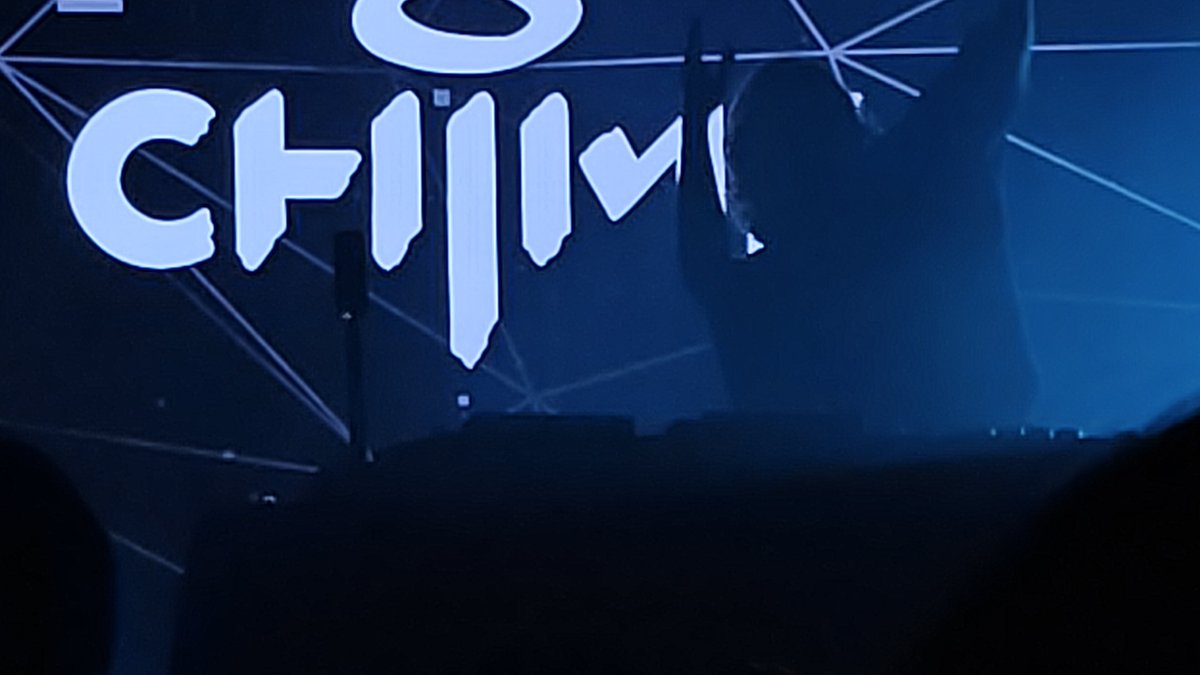 brycillummusic's tweet photo. let's go CHIME !!!!!!!! https://t.co/M4FBQOWNCP