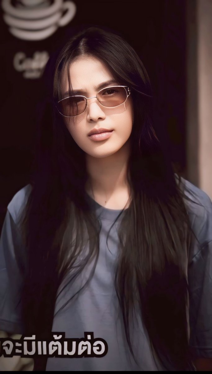 janaimare's tweet photo. We don’t call her homotron3000 out of nowhere

#FilmRacha https://t.co/oTstfEdPVc