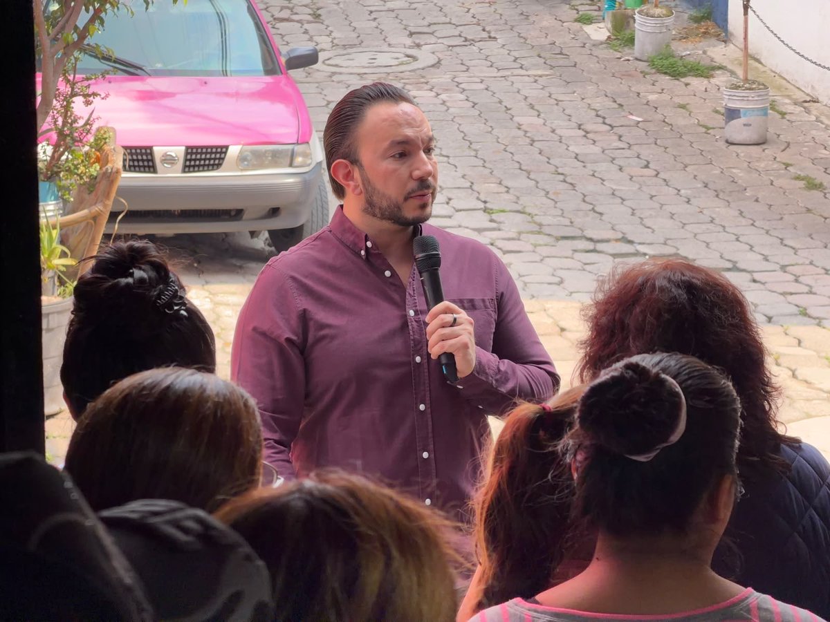 FarukMTake's tweet photo. Agradezco a I@s vecin@s el cálido recibimiento para seguir informando en defensa de la soberanía https://t.co/9N8dqTQoGM
