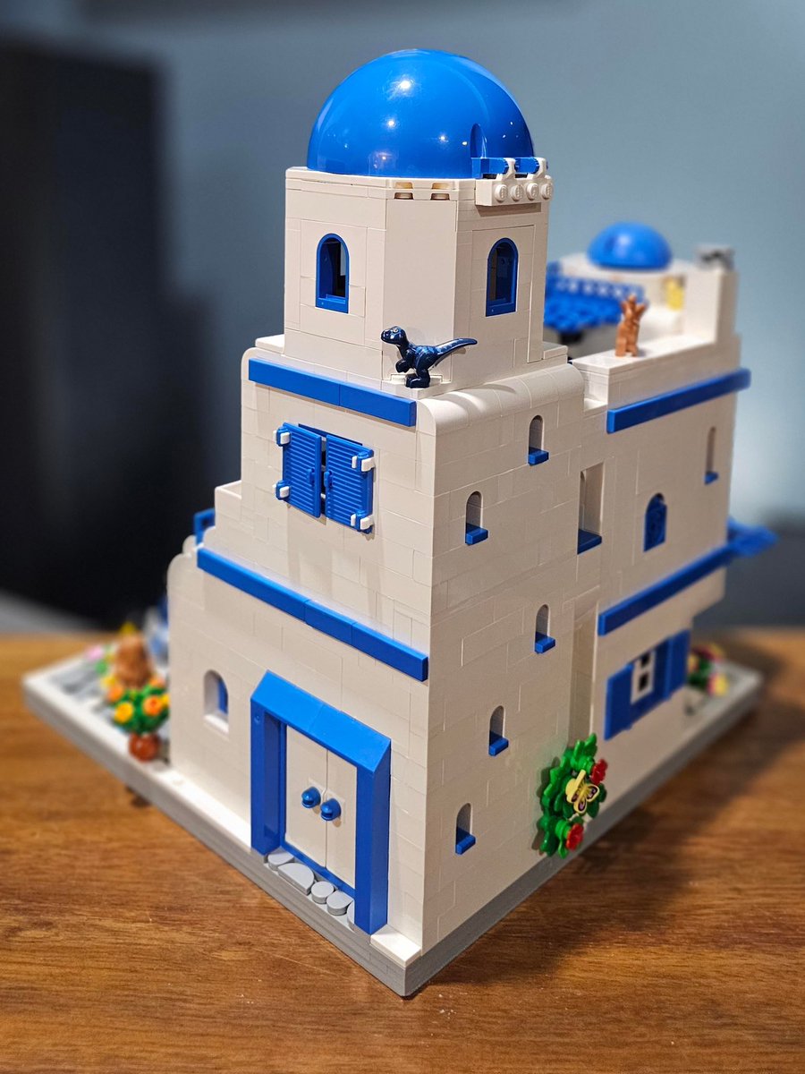 LEGOBrickBros's tweet photo. Mykonos Modular MOC by StrangeLego (Reddit)!

#LEGO https://t.co/Rk151FAL3w