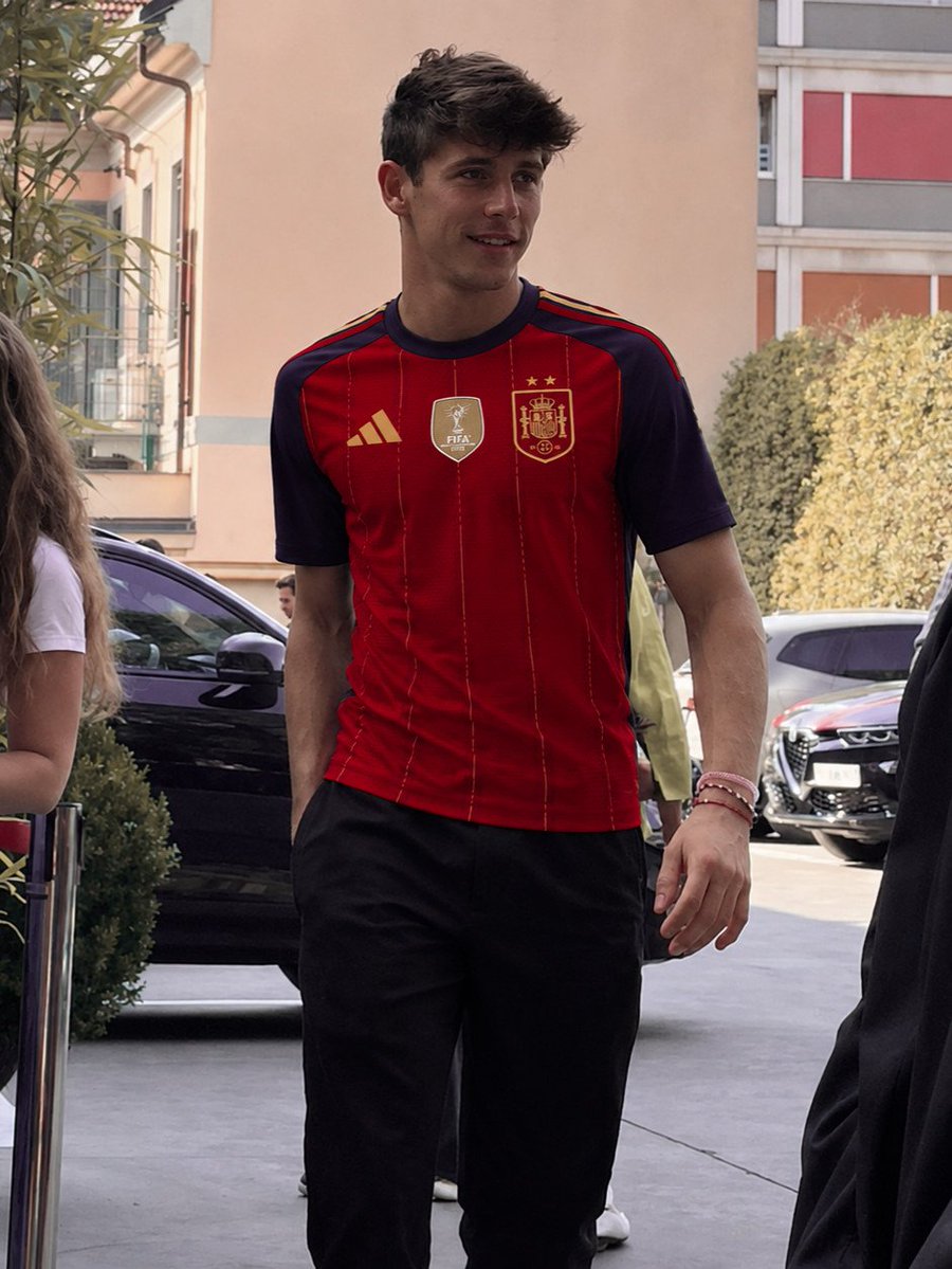 sxarthux's tweet photo. ⌁. ꦪ 𝓖𝒂𝒎𝒆 𝓽 𝒊𝒎𝒆 ⋆🇪🇦 ָ࣪ ۰ 𝖳𝗁𝖾 𝗇𝖾𝗐 𝗉𝗈𝗌𝗍 ◞
     Lιfē Rest¸ ⁱⁿ Lα beαuté de Ferrαrı ᨘ໑. https://t.co/bXWIzREzKd