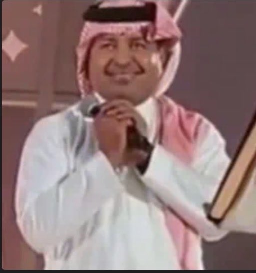 Yel_x2's tweet photo. الفان بعد ماشافو لينكس في الترتيب https://t.co/WiH12TBh6j