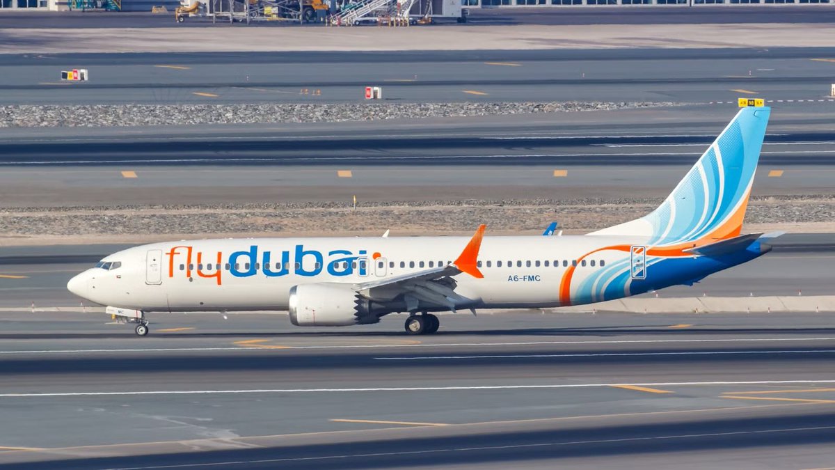 rakan_b777's tweet photo. 📌خلل برمجي جديد بالبوينج B737MAX

🔸بوينج تعترف بوجود خلل برمجي يظهر عند تعديل مسار الرحلة بعد الغاء الهبوط

🔹بظروف محددة قد تتعطل إحدى وظائف الملاحة الآلية؛ وتقول للطيار الموضوع عندك

🔸يونايتد وساوث ويست رفضو استلام طائرات جديدة من بوينج ويطالبون بنسخة برمجية قديمة. https://t.co/wlvPevgAJO