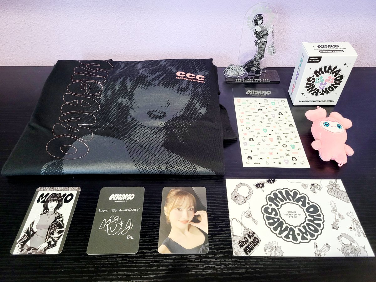sooshy_art's tweet photo. 09.18.2026
went to a Misamo pop-up store in Tokyo Midtown 💚💜🩷
I bought all the Momo specific merch, which included my blindbox plush and free random photocard both also being Momo
It's like destiny https://t.co/NmDkjNUdRc