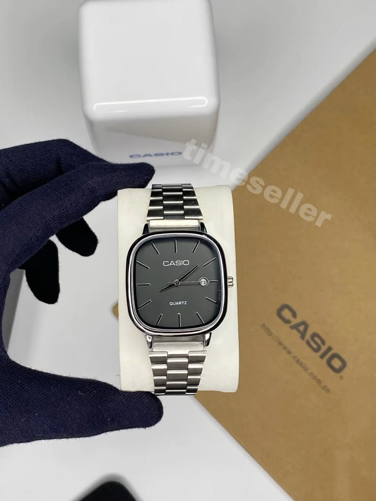 Prime_Asthetic's tweet photo. A $50 watch with $500 confidence. https://t.co/iMYTcN3txW