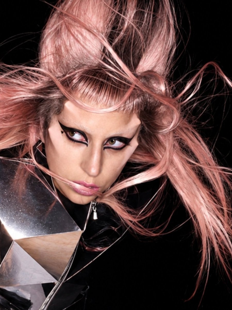 ladygagastems's tweet photo. Lady Gaga by Nick Knight for Born This Way (2010) in color https://t.co/PQLkGl42Q5