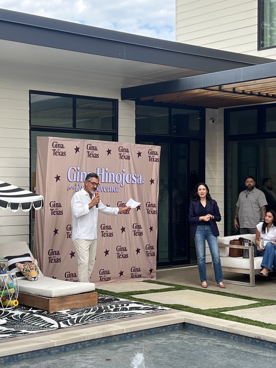 RepRamonRomero's tweet photo. We have to get used to a new word around here: Gobernadora!

Proud to stand with @GinaHinojosaTX , and with Texans filled with energy and hope for what's ahead. Only 9 days left to register to vote!

#laGobernadora #GinaforTexas https://t.co/t5KEZFZuGZ