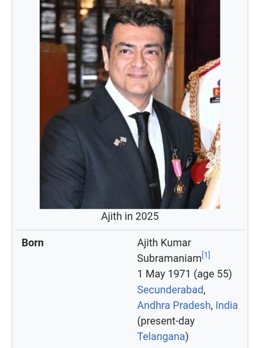 Vetrrii07's tweet photo. @TrollywoodX #Suriya stand for tamilnadu people's through agaram foundation.

#Vijay stand for tamilnadu people's Through politics.

Reason behind why #Ajith avoided tamil makkal and publicly insulting his tamil fans. https://t.co/aCqVSw6YeE
