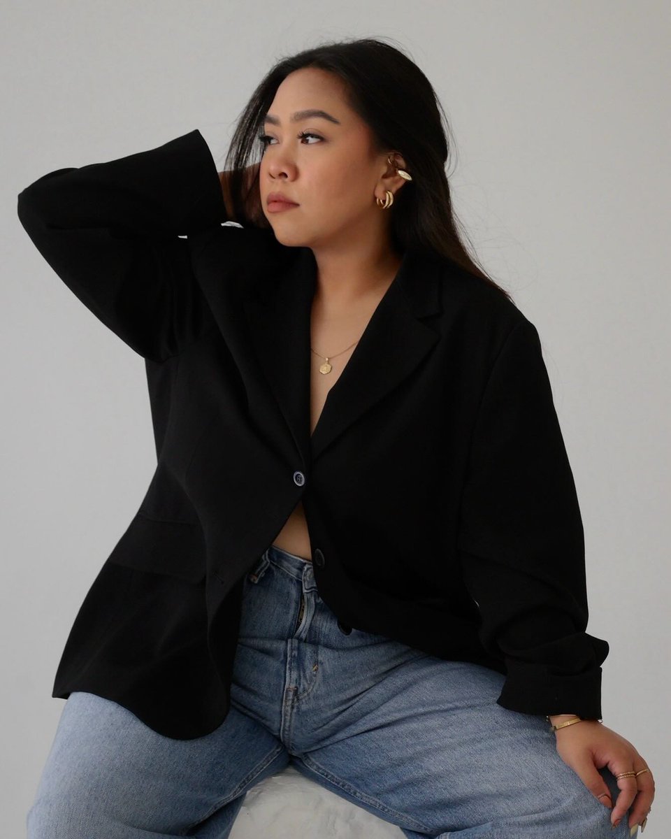 isabellathpgcc's tweet photo. A tiny bit older 🖤 
Twenty-eight 
📸 @ricardo. quilatan https://t.co/bmnMZegGO8